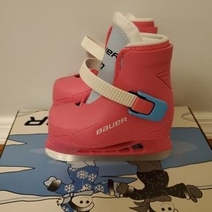 Bauer LIL' CHAMP Ice Skate Pink

Sz 6/7